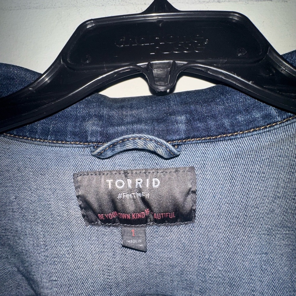 Torrid Blue Denim Jacket - Picture 2 of 2